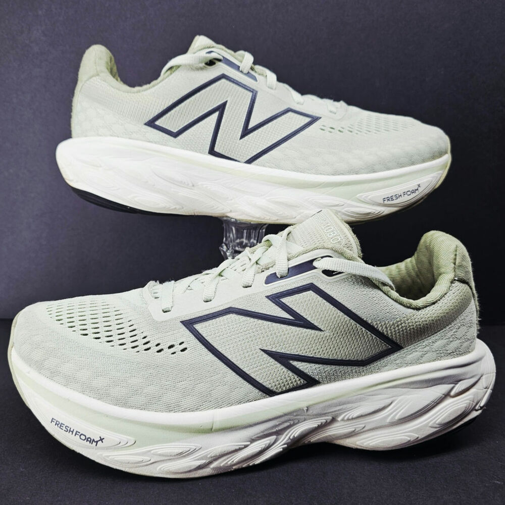 New balance Women 9.5 Comfy footwear